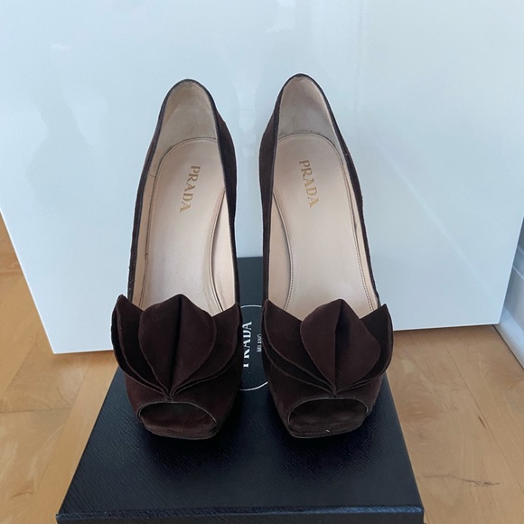 Prada Brown Suede Shoes size 40 - Picture 8 of 14
